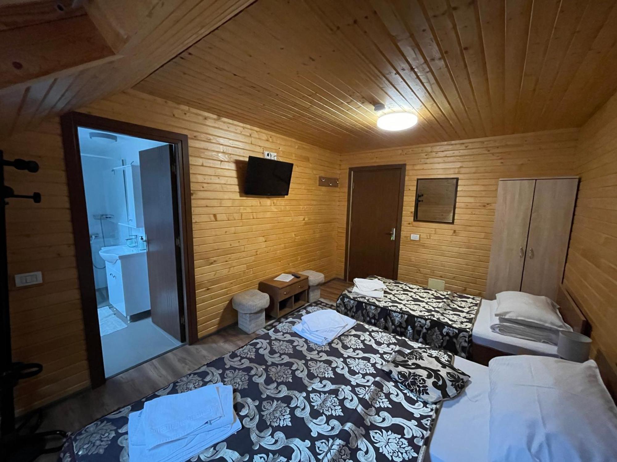 Camping Dragoske Ciofrîngeni Extérieur photo